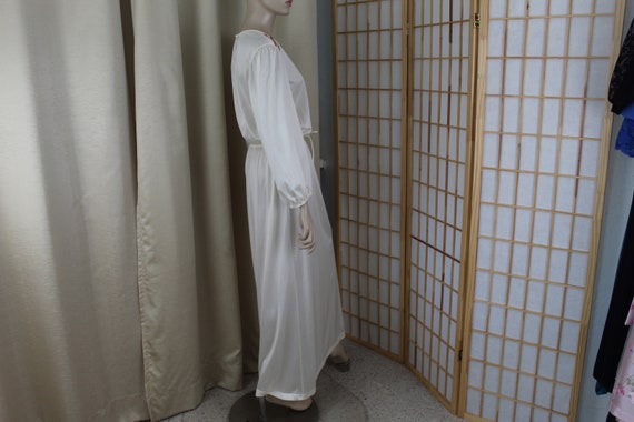 Vintage 2 piece Sears Grecian Long Nightgown Ivor… - image 3