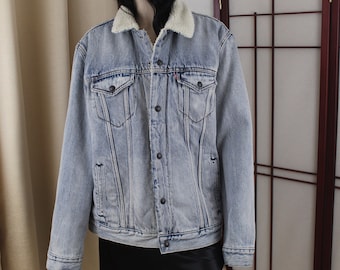 Levis sherpa jacket light wash sale