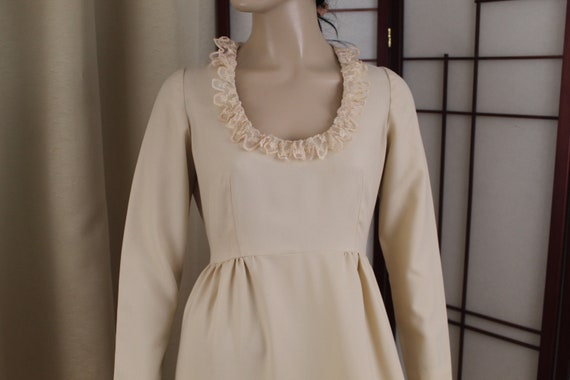 Vintage 1970's Victorian Style Prairie Dress Beig… - image 7