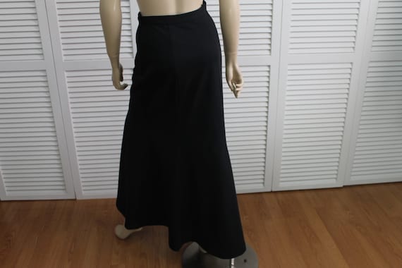 Vintage Long Black Fluted Skirt Miss Shaheen Size… - image 4
