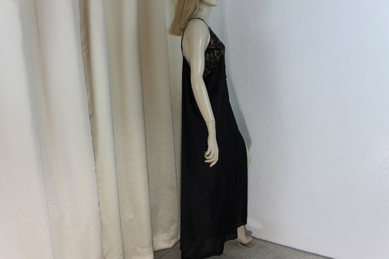 Vintage Black Nightgown Plus Size