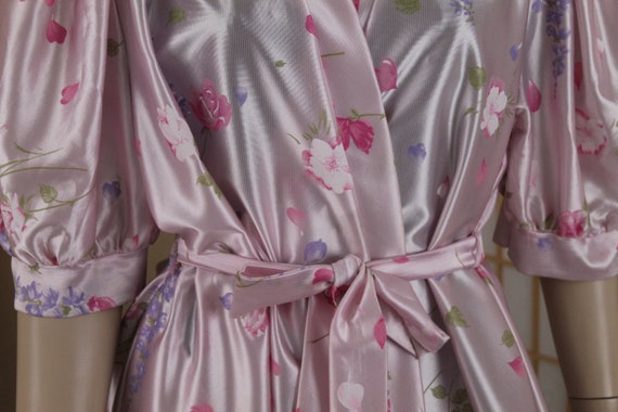 Vintage Lorraine Pink Satin Floral Robe Size Large - image 5