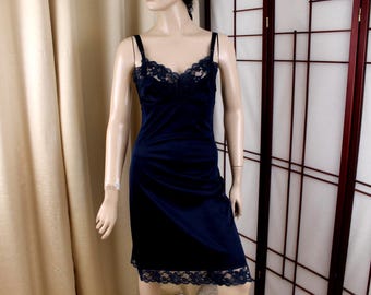 Vintage Lorraine Navy Blau Slip Größe 32 1970er Jahre