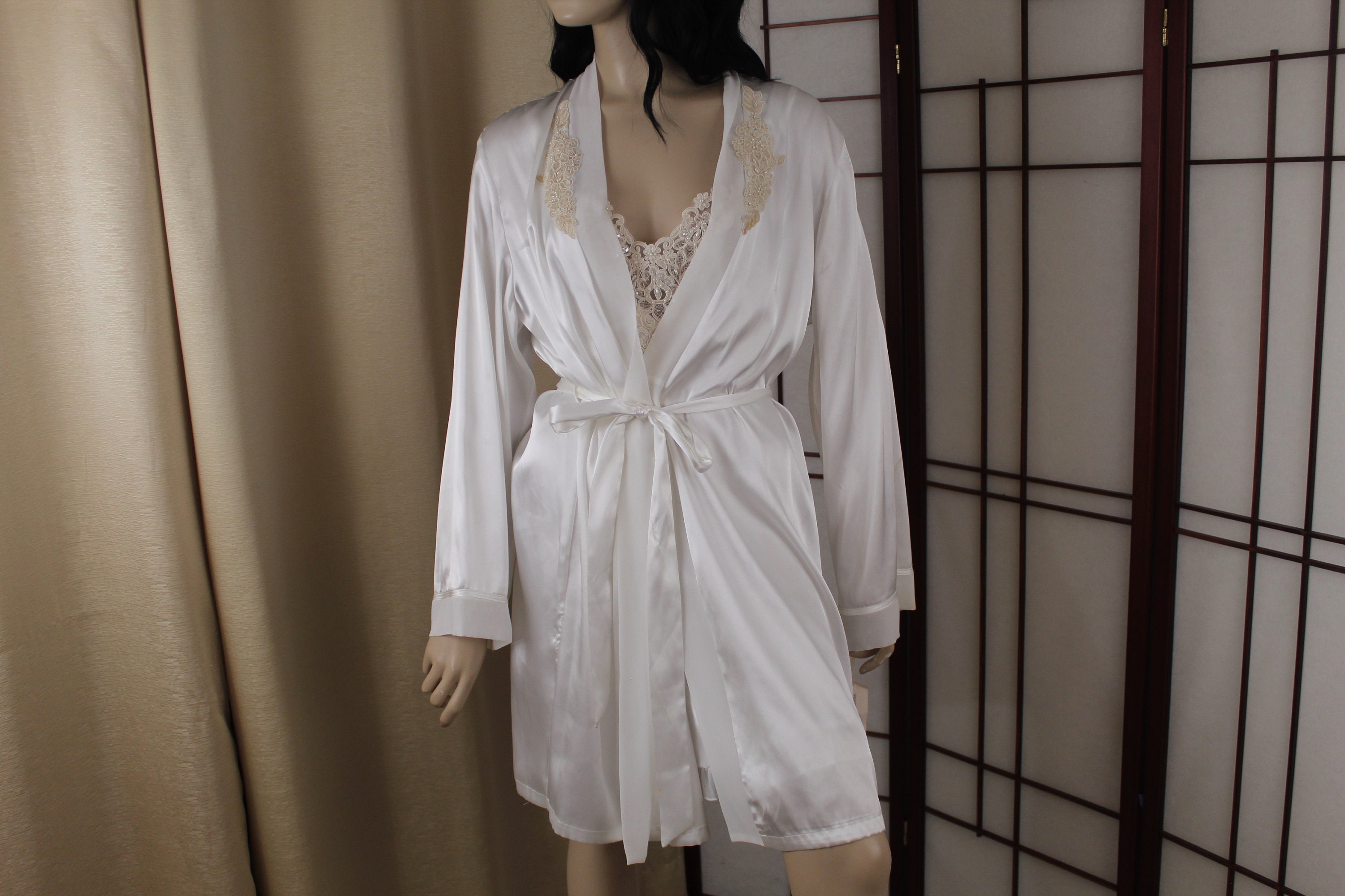 Vintage White beige Satin Linea Donatella Bridal Short Nightgown Wrap Robe Size L XL New Old Stock W Tags Etsy UK