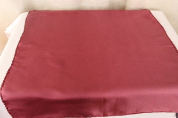 Vintage Red/Brown Silk Hand Rolled  Pocket Square… - image 3