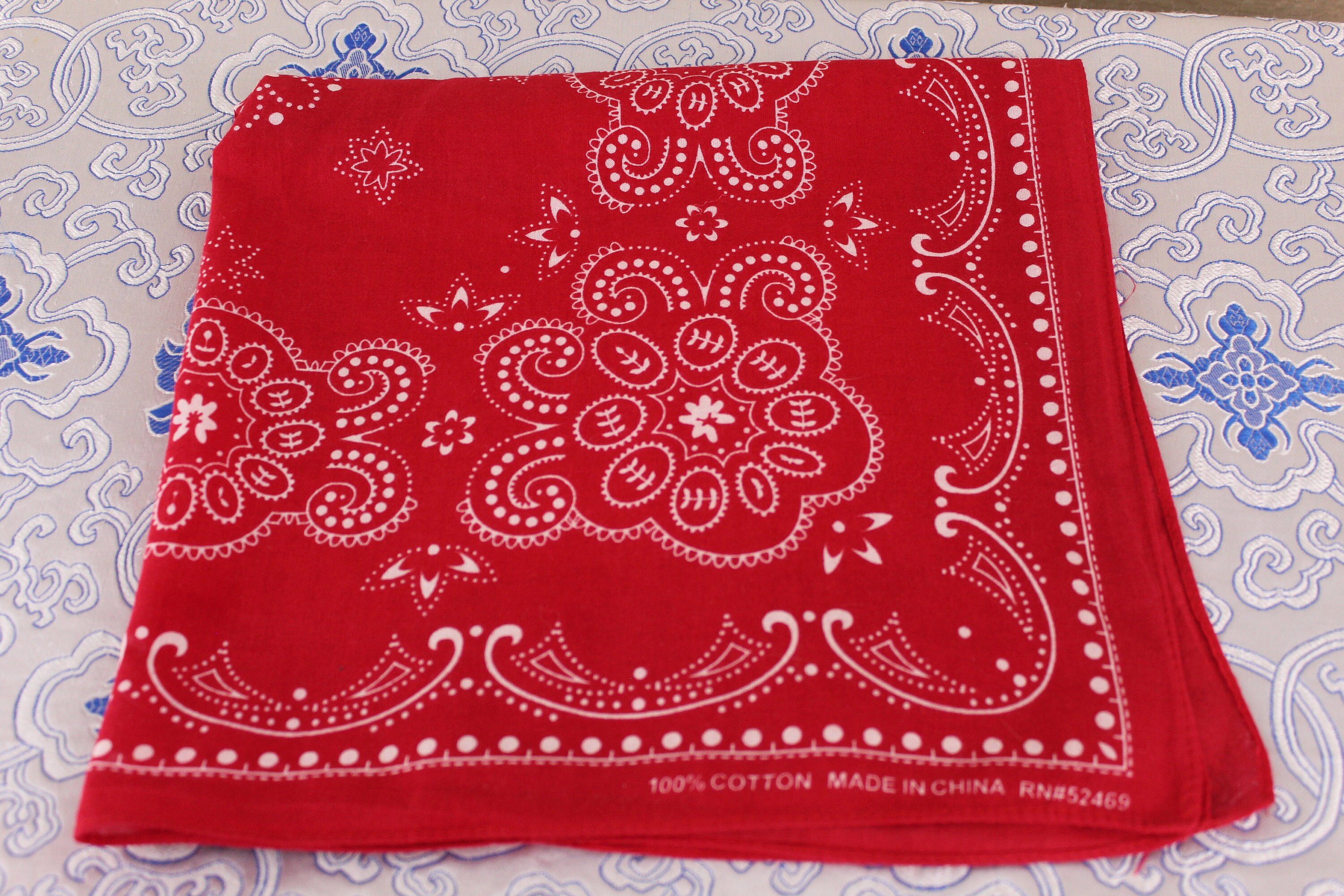 小物 60's Vintage bandanna cross pattern Vintage Paris All Cotton RN13960 Paisley Red Bandana