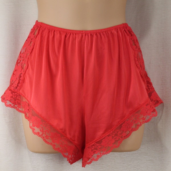 Vintage Italian Red French Knickers/Sleep Shorts Size S/M 20-32" Waist