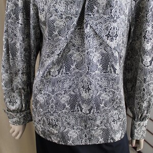 Vintage Adrianna Papell sidenblus svart/vit storlek L 1980-tal bild 7