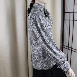 Vintage Adrianna Papell sidenblus svart/vit storlek L 1980-tal bild 5