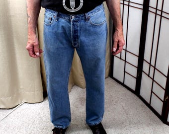 Vintage Levi Jeans 501 Size 34" Waist/ 29.5" Inseam Med Blue Worn In Regular Fit