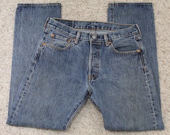 Vintage 501 Levi Jeans Size 30" Waist, 29.5" Inseam Med Blue