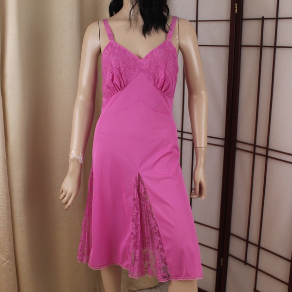 Vintage Youth Form Pink Nylon Full Slip Size 34" Small