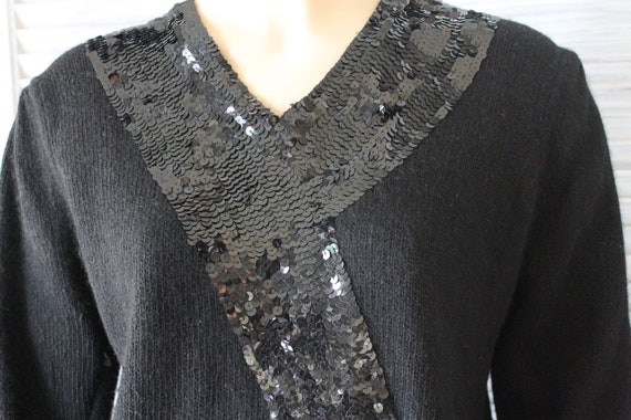 Vintage Womens Sweater Black Sequin  Designer  I.… - image 2