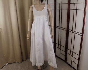 Vintage Full Slip Petticoat Underslip White w Hoop Size Small Empire Line