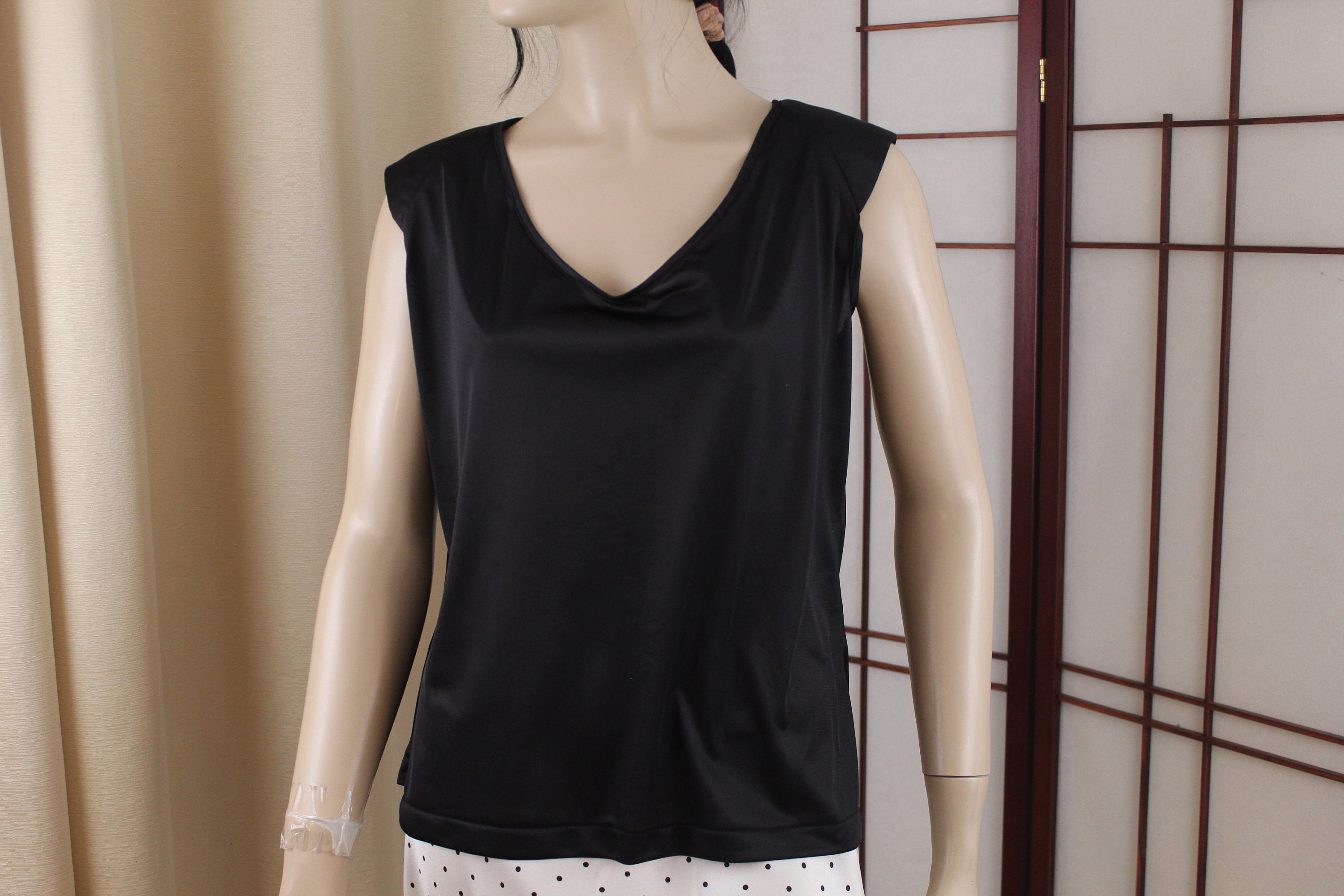 Cool Padded Shoulder Tank Top Tee Shirt With Shoulder Pad – sunifty