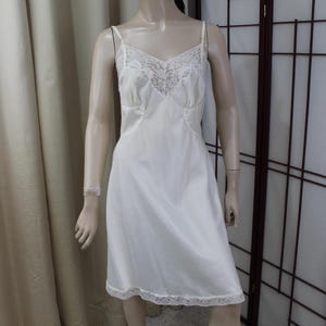 White Vintage Slip - Etsy Canada