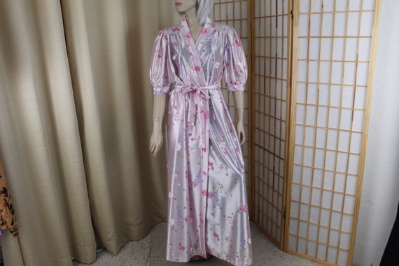 Vintage Lorraine Pink Satin Floral Robe Size Large - image 1