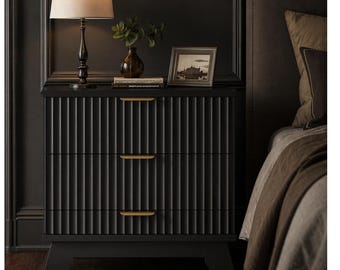 Nightstand with 3 Drawers, Mid Century Modern Wood Bedside Table, Fluted Side Table, Small Dresser for Bedroom Living Room
