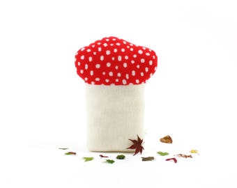 Mushroom knit pillow - handmade decorative pillow - soft lambswool - throw pillow - mushroom decor - toadstool decor - nature decor