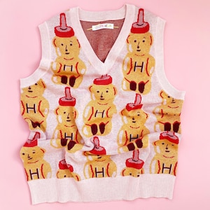 Honey Bear knit Sweater Vest