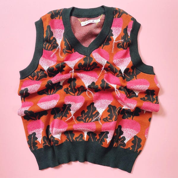 Beets knit Sweater Vest