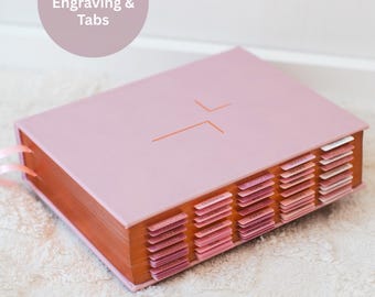 Rosa NIV Bibel mit Laschen Kundenspezifisch graviertes Kunstleder Journaling Bibel Geschenk für christliche Frauen Personalisierte Laschen Bibel mit Namen graviert