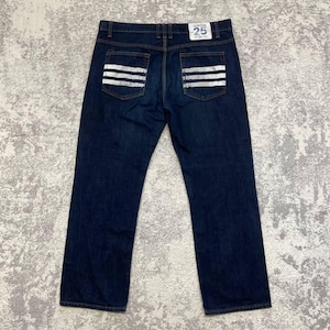 Sällsynta Adidas Originals x Nigo 25-årsjubileumsdenimjeans herr