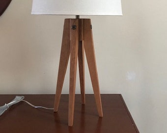 New! Quad Table Lamp Tripod Slim - Cherry (American)