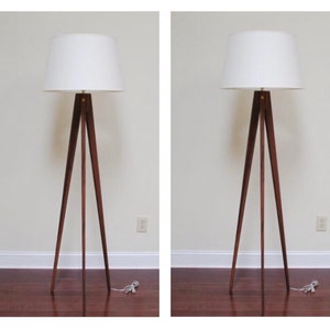 Special! - (2) Floor Lamps Tripod Slim - Walnut