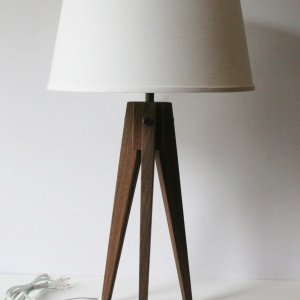 Table Lamp Tripod Slim - Walnut