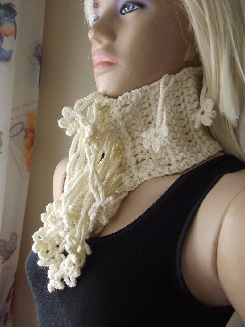 Winter Flowers, of Anatolia, Crochet Cowl, Fringed Neckwarmer, Tie Scarflette, Head Band, Cords, Fall Winter, Gift for Her, Swinging Flowers image 2