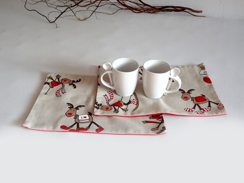 Christmas placemats with Santa Klaus or reindeers set of 2 image 3