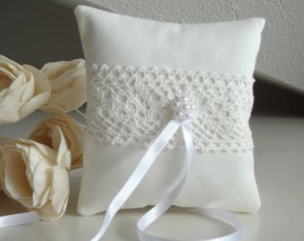 Ring bearer cushion with cotton lace decoration, white wedding pillow, ring cushion