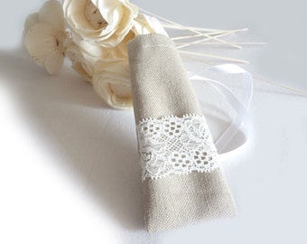 Linen and lace wedding favors, favour bags, shabby chic style for wedding showers