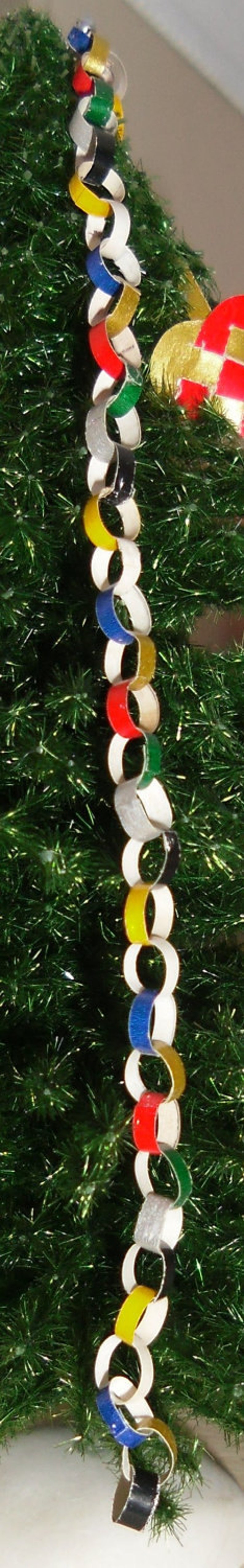 Christmas Tree Paper Chain Garland in 12th scale. Made by Etsy