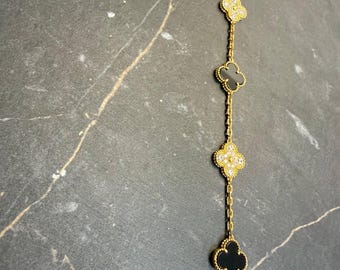 Vintage bracelet black woman’s van cleef Yellow gold diamonds