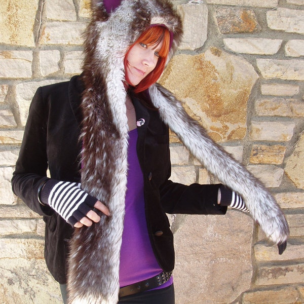 Loup Animal Hood chapeau/foulard z&eacute;br&eacute;, fabriqu&eacute; sur commande