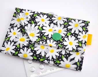 Birth Control Case Sleeve with Snap Closure - Daisies