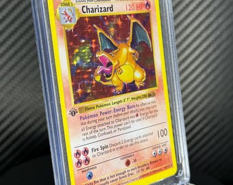 リザードン ホロカード 25周年記念 ホログラフィックリザードンポケモンカード | 25周年記念、4/102
