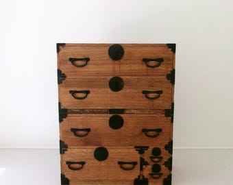 Early 20th Century Japanese Tansu Dresser