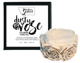 Sapone detergente viso solido Dusty Rose Calamine, carbone, rosa, miele, per pelli grasse