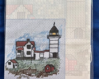 Nubbles Light X-Stitch Kit