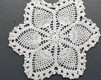 Handgemaakt huiskleed wit katoenen gehaakt kant 10 x 11 Vintage Cottagecore
