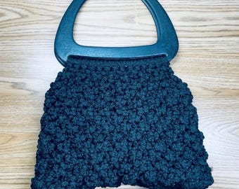 Vintage handgemaakte dames gehaakte handtas zwart houten handvat Boho retro middelgrote draagtas
