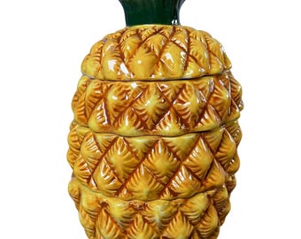 VTG MCM Ceramic Pineapple Stacking Measuring Cup Set 4pc Tiki Kitchen