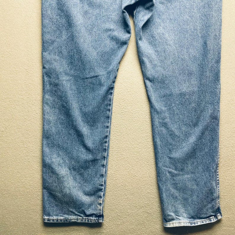 Calça jeans masculina Wrangler, 100% algodão, tamanho 36x32, modelo George Strait Relaxed Straight Western, azul. imagem 11
