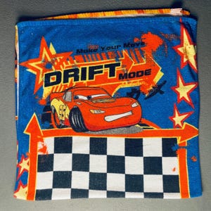 Disney Pixar Cars Boy Beach Towel Cotton Lightning McQueen 27x53 Racing Graphic image 1