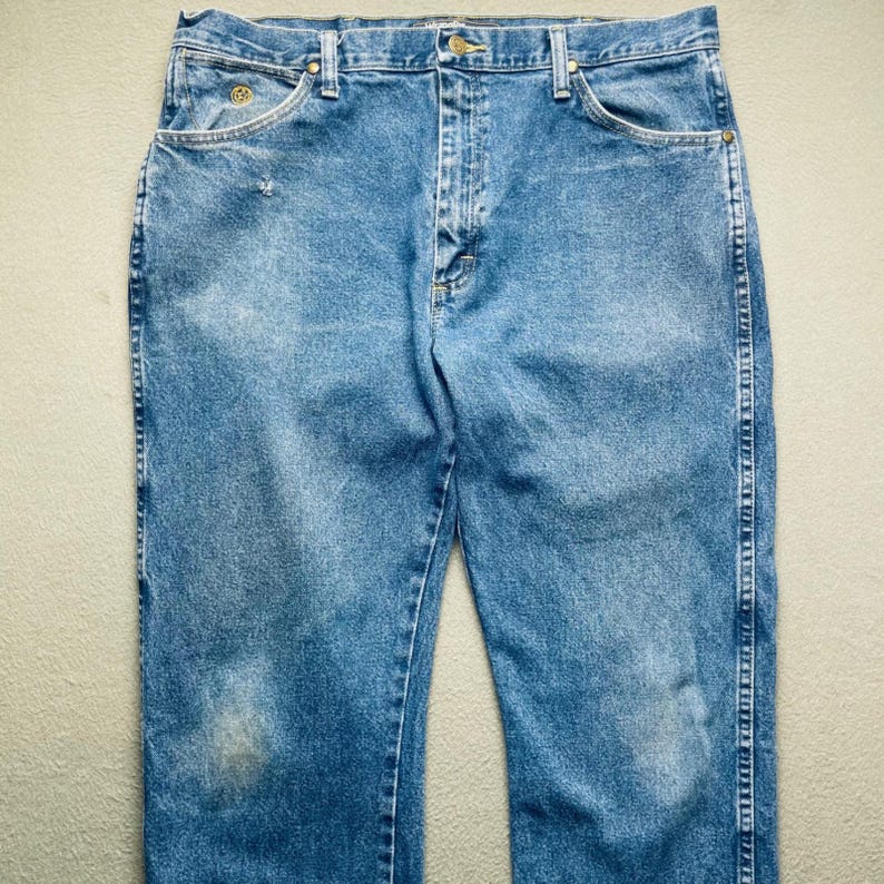 Calça jeans masculina Wrangler, 100% algodão, tamanho 36x32, modelo George Strait Relaxed Straight Western, azul. imagem 9
