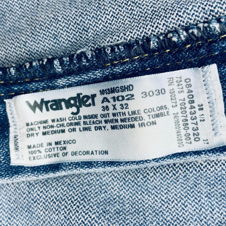 Calça jeans masculina Wrangler, 100% algodão, tamanho 36x32, modelo George Strait Relaxed Straight Western, azul. imagem 5