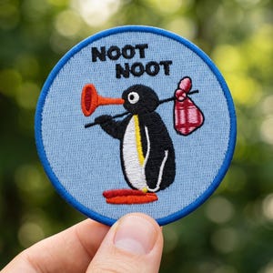 Toppa ricamata pinguino Noot Noot